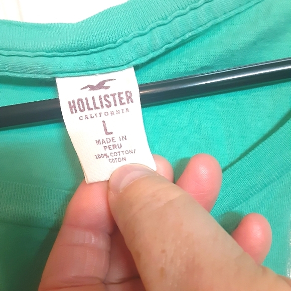 Hollister short sleeve top size Large - Picture 2 of 6